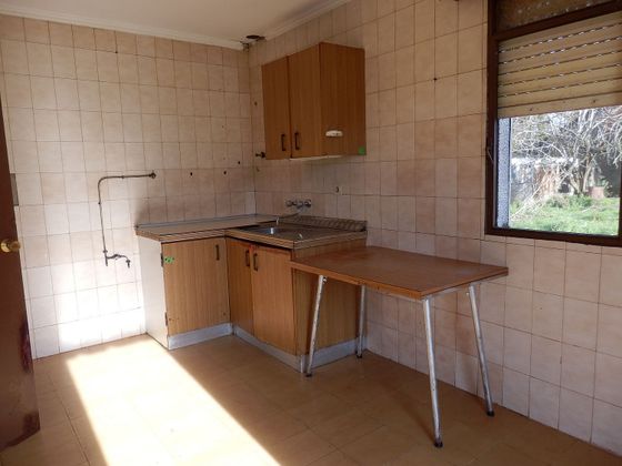 Foto 2 de Venta de casa en Vilamarín de 2 habitaciones con garaje