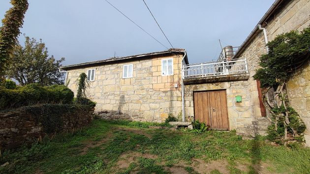 Foto 1 de Casa en venda a calle Ramirás de 4 habitacions amb terrassa i jardí
