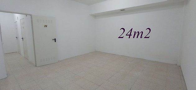 Foto 1 de Venta de trastero en O Berbés - Peniche de 225 m²