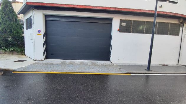 Foto 2 de Alquiler de garaje en calle De Romil de 3 m²