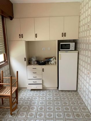 Foto 2 de Casa adossada en lloguer a calle Campo de 4 habitacions amb mobles i calefacció