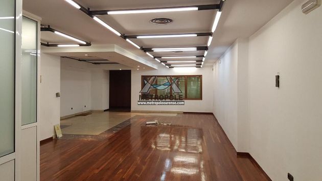 Foto 1 de Oficina en venda a Centro - Ourense amb garatge i aire acondicionat