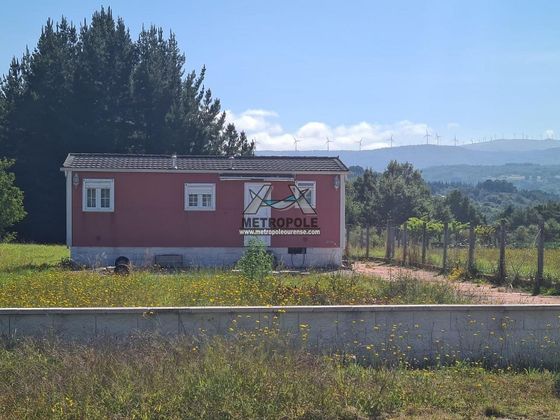 Foto 2 de Xalet en venda a Nogueira de Ramuín de 2 habitacions amb terrassa i jardí