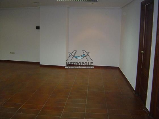 Foto 2 de Venta de oficina en Centro - Ourense con aire acondicionado