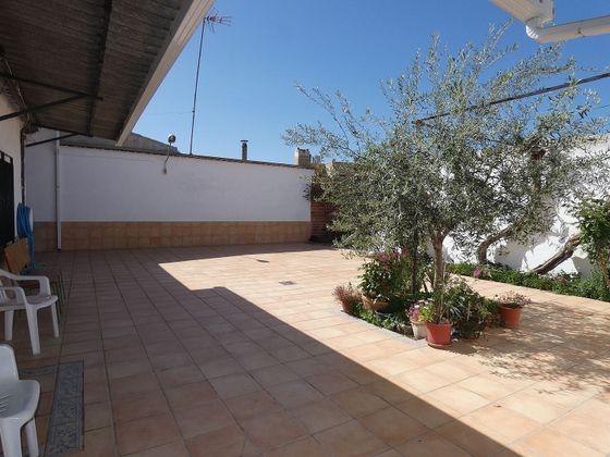 Foto 1 de Casa adossada en venda a Bolaños de Calatrava de 3 habitacions amb piscina i jardí