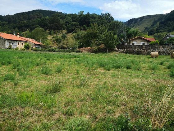 Foto 1 de Venta de terreno en Santiurde de Toranzo de 2285 m²