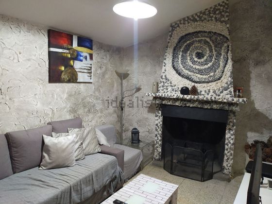 Foto 1 de Casa en venta en Almonacid de Toledo de 5 habitaciones con jardín y calefacción