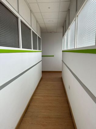 Foto 2 de Alquiler de oficina en Sur - PAU 4 con aire acondicionado