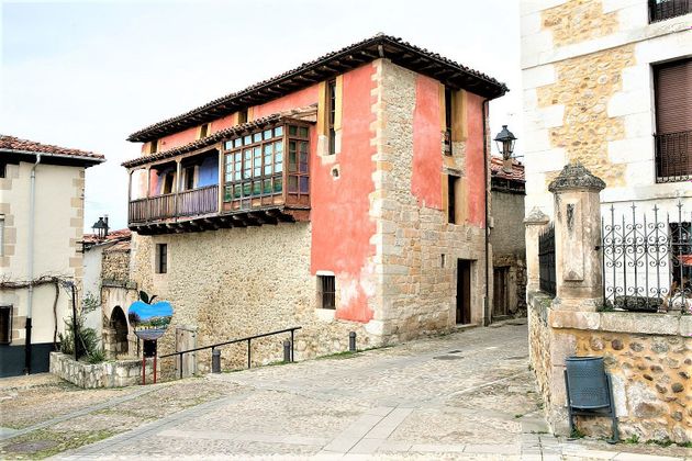 Foto 1 de Casa en venda a Medina de Pomar de 5 habitacions amb terrassa