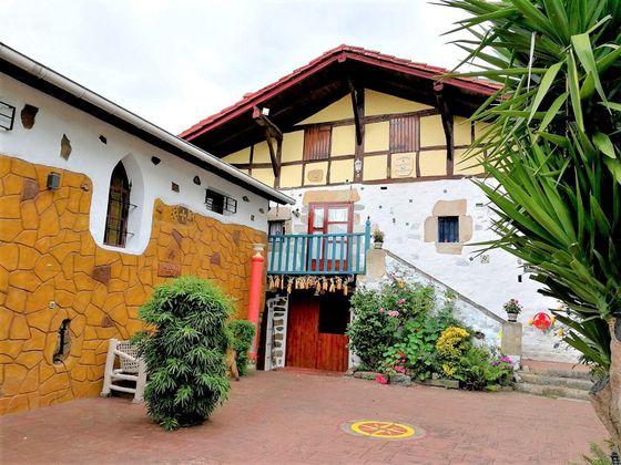 Foto 1 de Casa en venda a Bedia de 8 habitacions amb terrassa i garatge