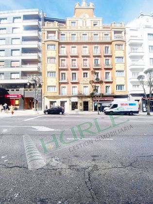 Foto 1 de Venta de piso en avenida De Galicia de 5 habitaciones con terraza y balcón
