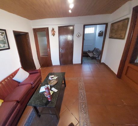 Foto 1 de Casa rural en venta en Cavia de 4 habitaciones con jardín