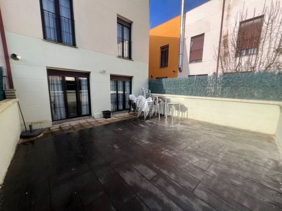 Foto 1 de Venta de casa en Alfoz de Quintanadueñas de 4 habitaciones con terraza y garaje