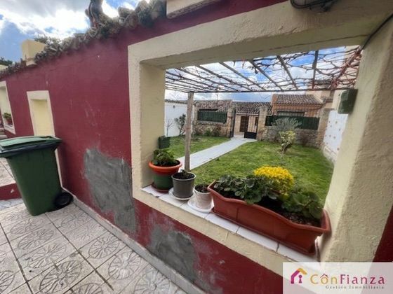Foto 2 de Casa en venda a Castrojeriz de 5 habitacions amb terrassa i calefacció