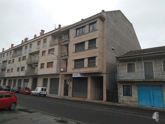 Foto 1 de Pis en venda a Xinzo de Limia de 3 habitacions amb terrassa i ascensor