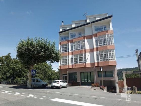 Foto 2 de Venta de piso en Castro Caldelas de 2 habitaciones y 74 m²
