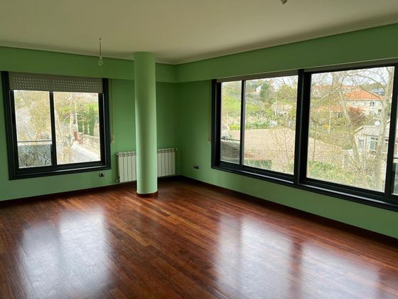 Foto 1 de Dúplex en venda a Allariz de 6 habitacions amb balcó i calefacció