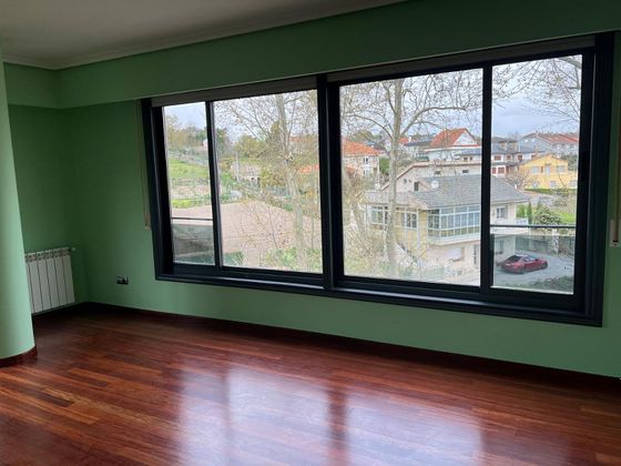 Foto 2 de Dúplex en venda a Allariz de 6 habitacions amb balcó i calefacció