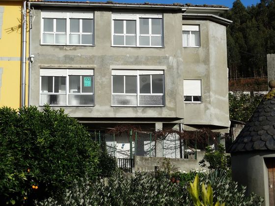 Foto 2 de Casa adosada en venta en calle Crta Iglesiacementerio de 5 habitaciones con garaje y balcón