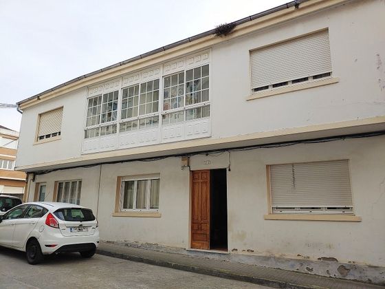 Foto 1 de Chalet en venta en Viveiro de 4 habitaciones con terraza y garaje