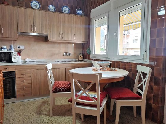 Foto 2 de Xalet en venda a Viveiro de 4 habitacions amb terrassa i garatge
