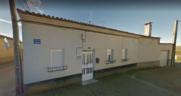 Foto 1 de Casa en venda a Torre del Valle (La) de 4 habitacions amb calefacció