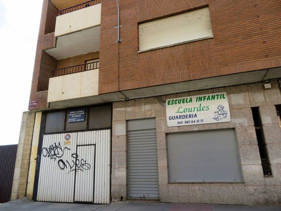 Foto 2 de Garatge en venda a Bañeza (La) de 12 m²