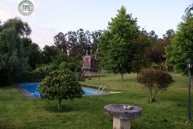Foto 2 de Venta de chalet en Moraña de 4 habitaciones con terraza y piscina