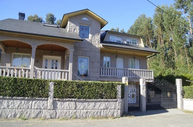 Foto 1 de Casa rural en venda a Parroquias Rurales de 4 habitacions amb terrassa i piscina