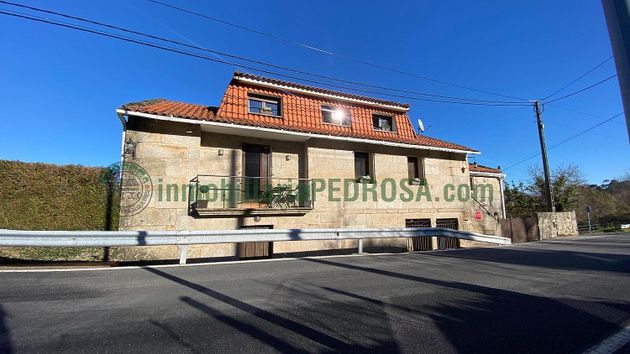 Foto 1 de Alquiler de casa en Ponte Caldelas de 3 habitaciones con piscina y garaje