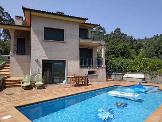 Foto 1 de Xalet en venda a Rosal (O) de 4 habitacions amb terrassa i piscina