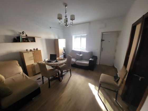 Foto 2 de Casa en venda a Marianistas - AVE de 3 habitacions amb terrassa i calefacció