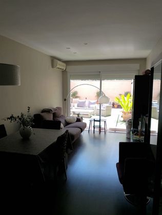 Foto 2 de Piso en venta en calle Viejo de Alarcos de 2 habitaciones con terraza y piscina