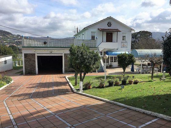 Foto 1 de Xalet en venda a avenida De Ferrol de 5 habitacions amb terrassa i garatge