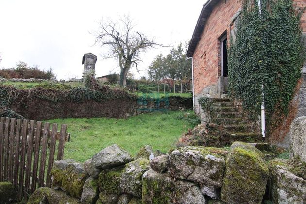 Foto 2 de Xalet en venda a Pereiro de Aguiar (O) amb terrassa i jardí