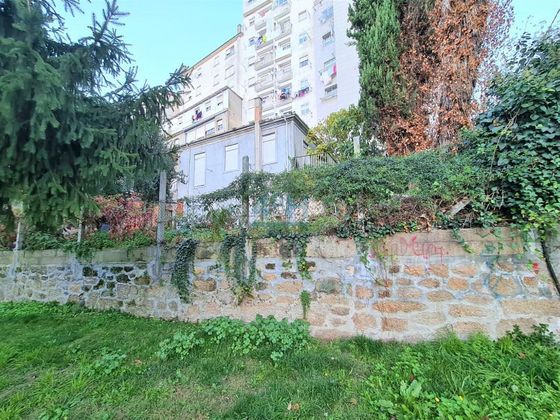 Foto 1 de Venta de chalet en Centro - Ourense de 5 habitaciones con terraza y jardín