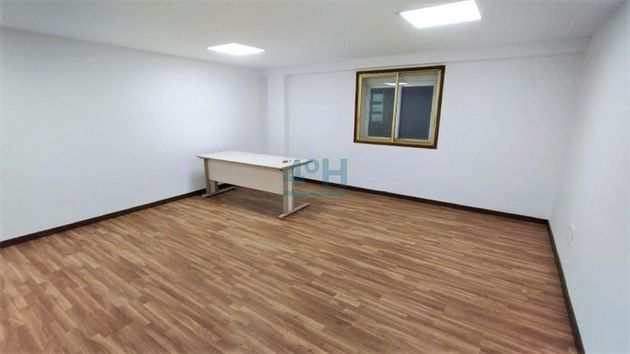 Foto 1 de Alquiler de oficina en Centro - Ourense de 36 m²