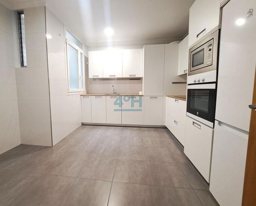 Foto 2 de Alquiler de piso en Centro - Ourense de 5 habitaciones con calefacción y ascensor