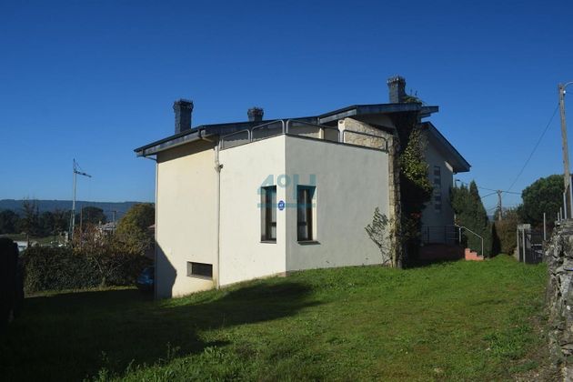 Foto 2 de Xalet en venda a San Cibrao das Viñas de 2 habitacions amb terrassa i garatge