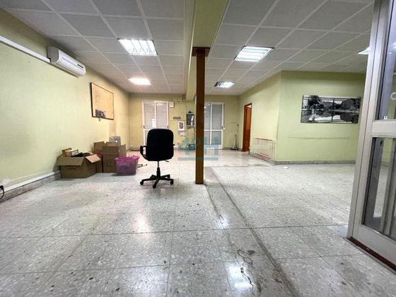 Foto 2 de Piso en venta en Casco Viejo con balcón y aire acondicionado