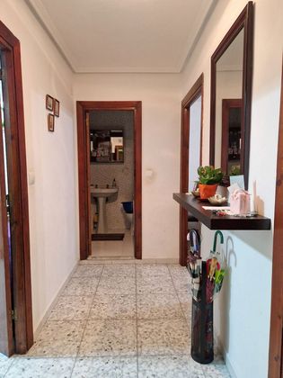Foto 2 de Pis en venda a calle Torrevieja de 3 habitacions amb terrassa i calefacció
