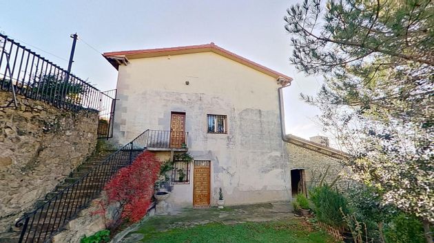 Foto 1 de Chalet en venta en calle Castillo de 5 habitaciones con terraza y garaje