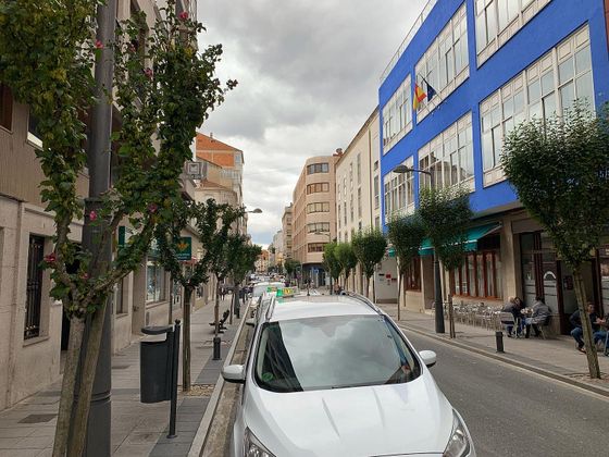 Foto 2 de Local en venda a avenida De Galicia de 395 m²
