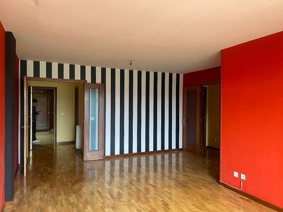 Foto 2 de Pis en venda a calle Moisés de León de 4 habitacions amb terrassa i garatge