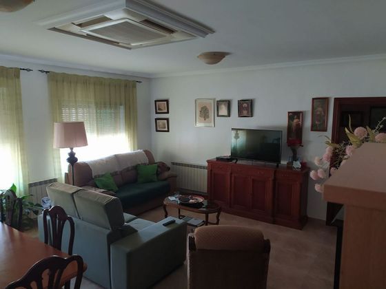 Foto 1 de Casa adossada en venda a Villarrubia de los Ojos de 4 habitacions amb aire acondicionat i calefacció