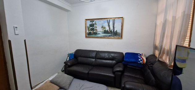 Foto 2 de Pis en venda a Marianistas - AVE de 3 habitacions amb balcó i aire acondicionat