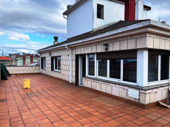 Foto 1 de Àtic en venda a La Ería - Masip de 3 habitacions amb terrassa i garatge