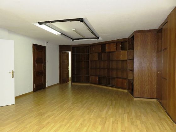 Foto 2 de Oficina en alquiler en Zona Teatro Campoamor con calefacción