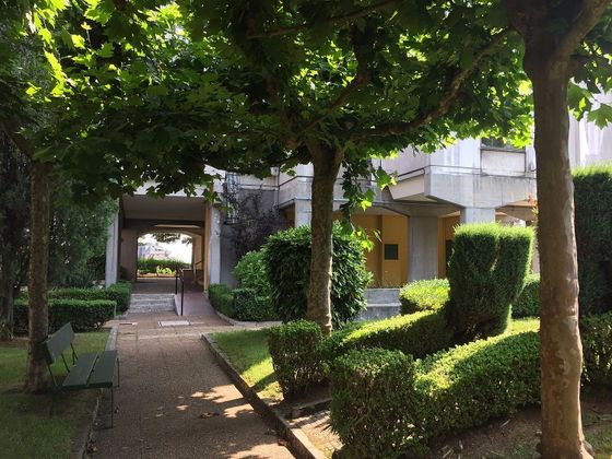 Foto 2 de Pis en venda a Santo Domingo de 3 habitacions amb garatge i jardí