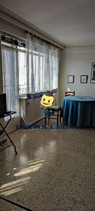 Foto 2 de Piso en venta en Vitigudino de 4 habitaciones con terraza y calefacción